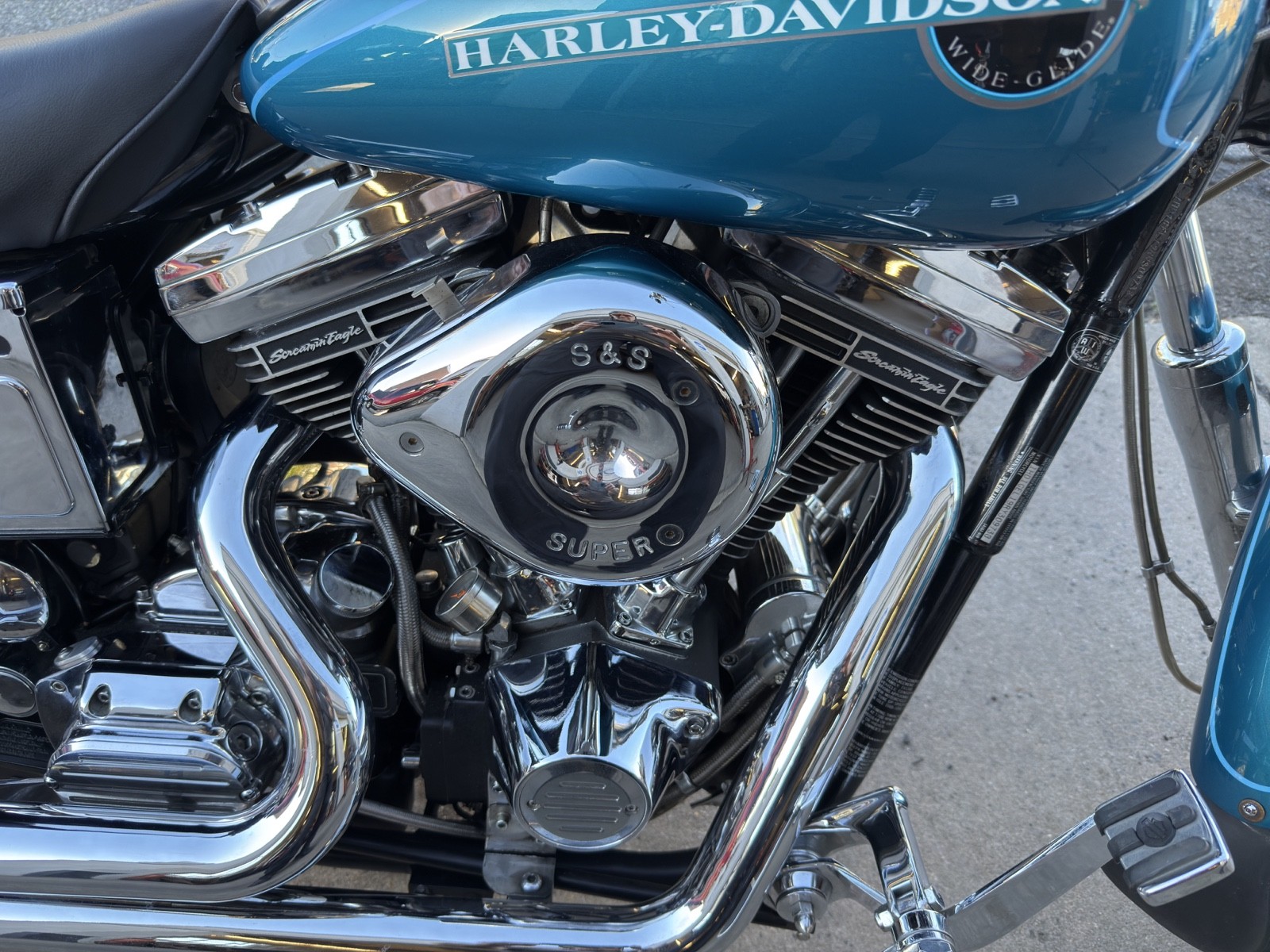 Harley-Davidson-Wide-Glide-1994-5