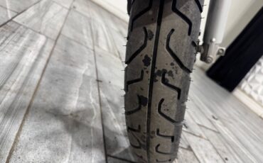 Harley-Davidson-XLH883-1988-CRUISER-5