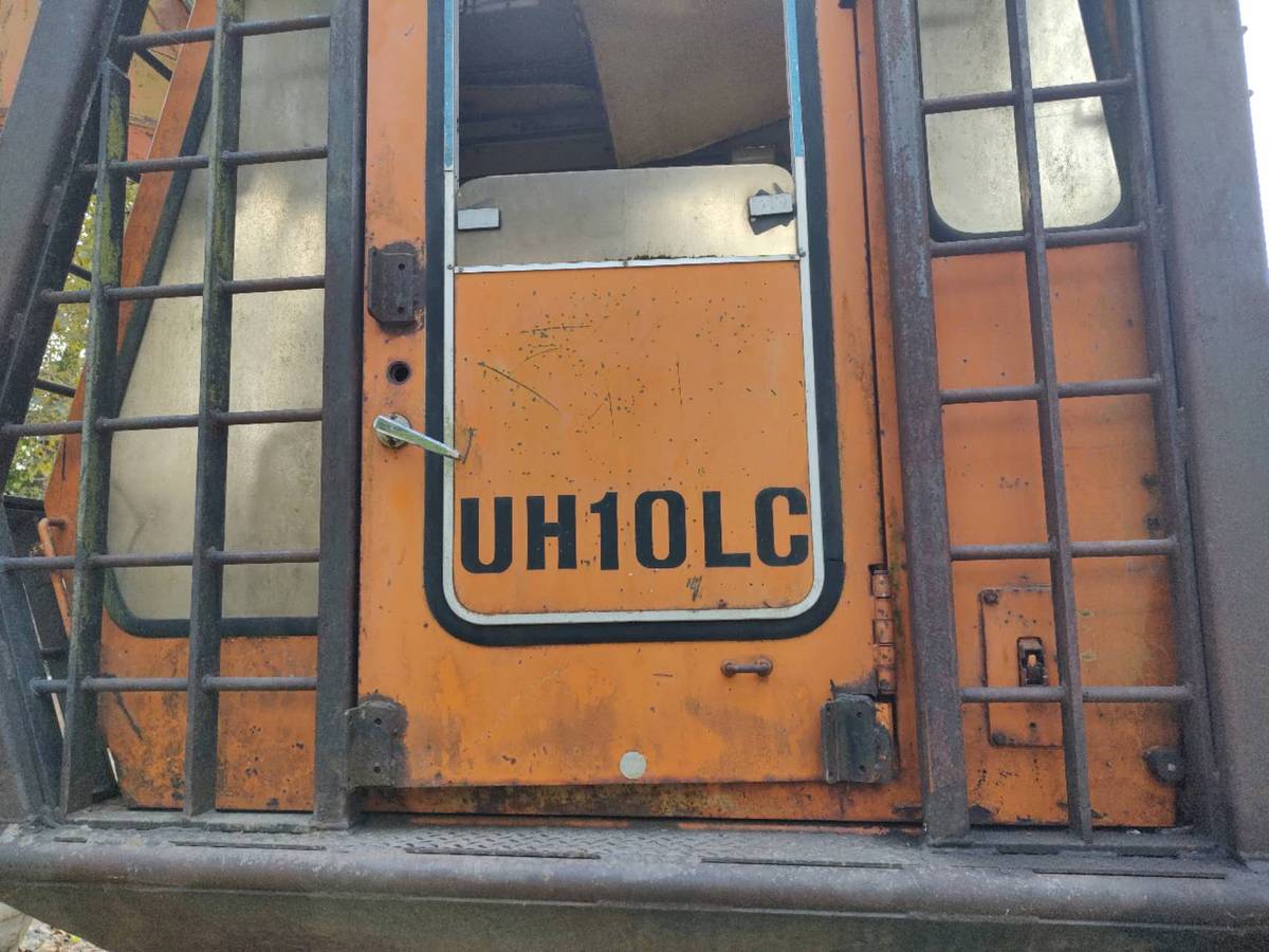 Hitachi-uh10lc-diesel-1985-orange-2