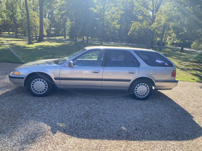 Honda-Accord-1993-Rosewood-Brown-Metallic-Dark-Red-Maroon-Cloth