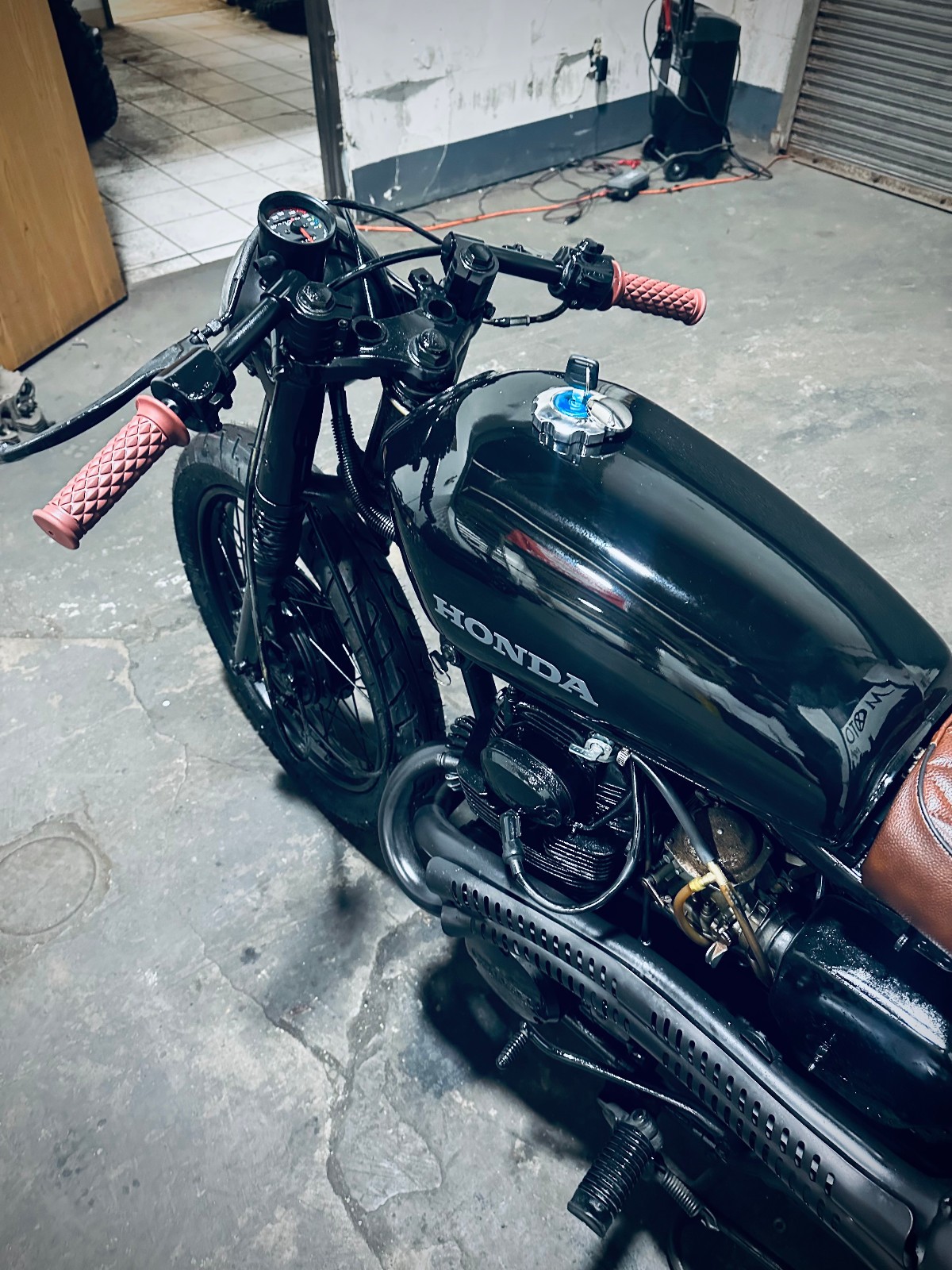 Honda-CB-1972-4