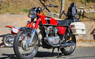 Honda-CB-1972-4