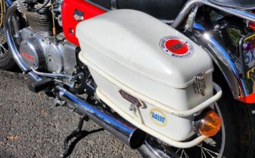 Honda-CB-1972-8