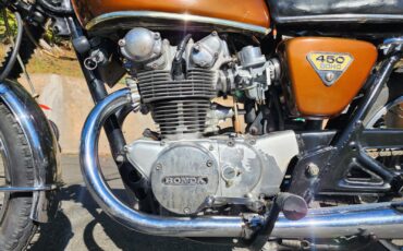 Honda-CB-1972-8