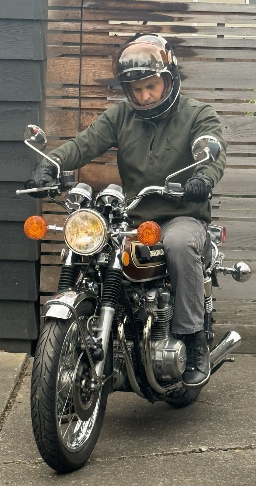 Honda-CB-1976-12