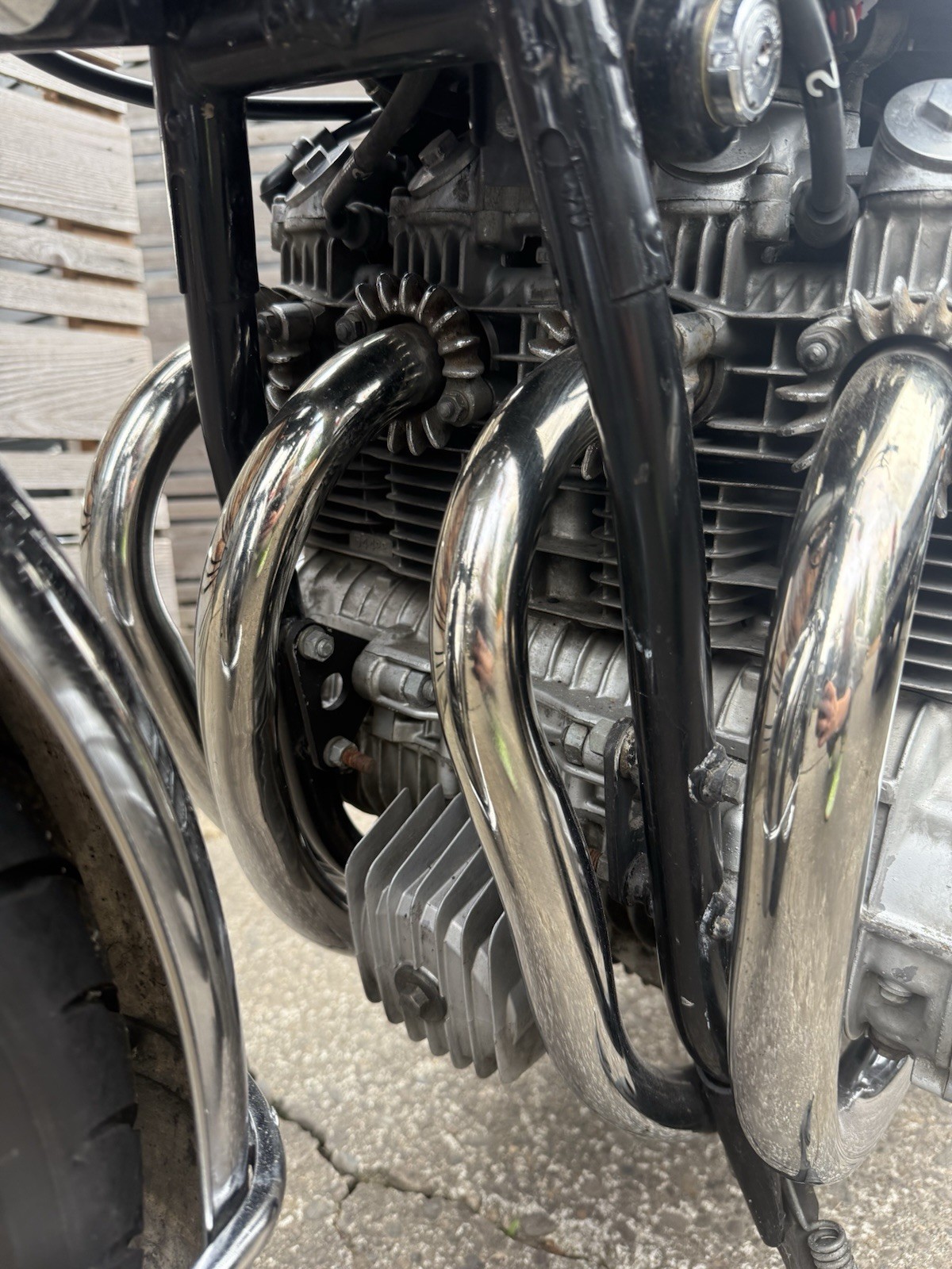 Honda-CB-1976-8
