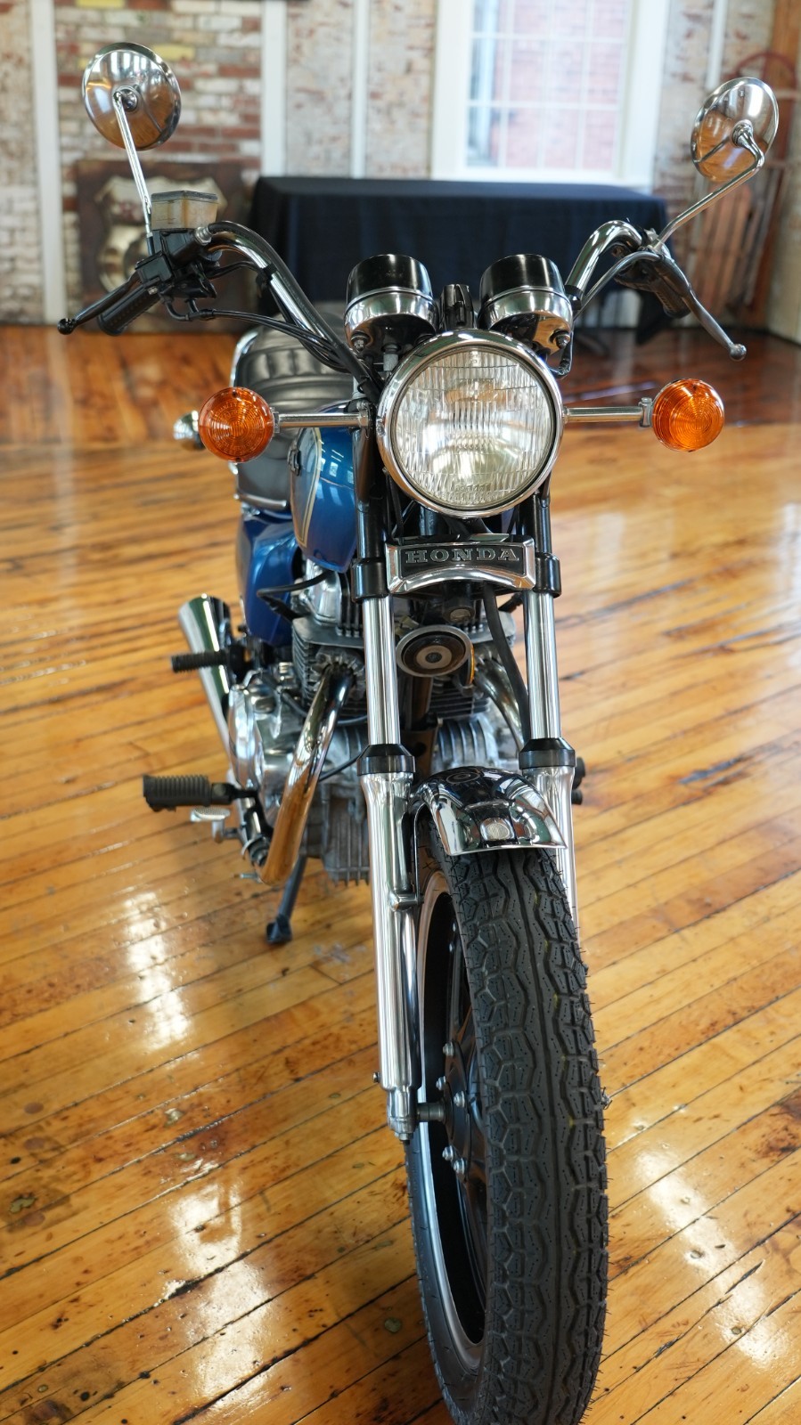 Honda-CM400T-1981-13