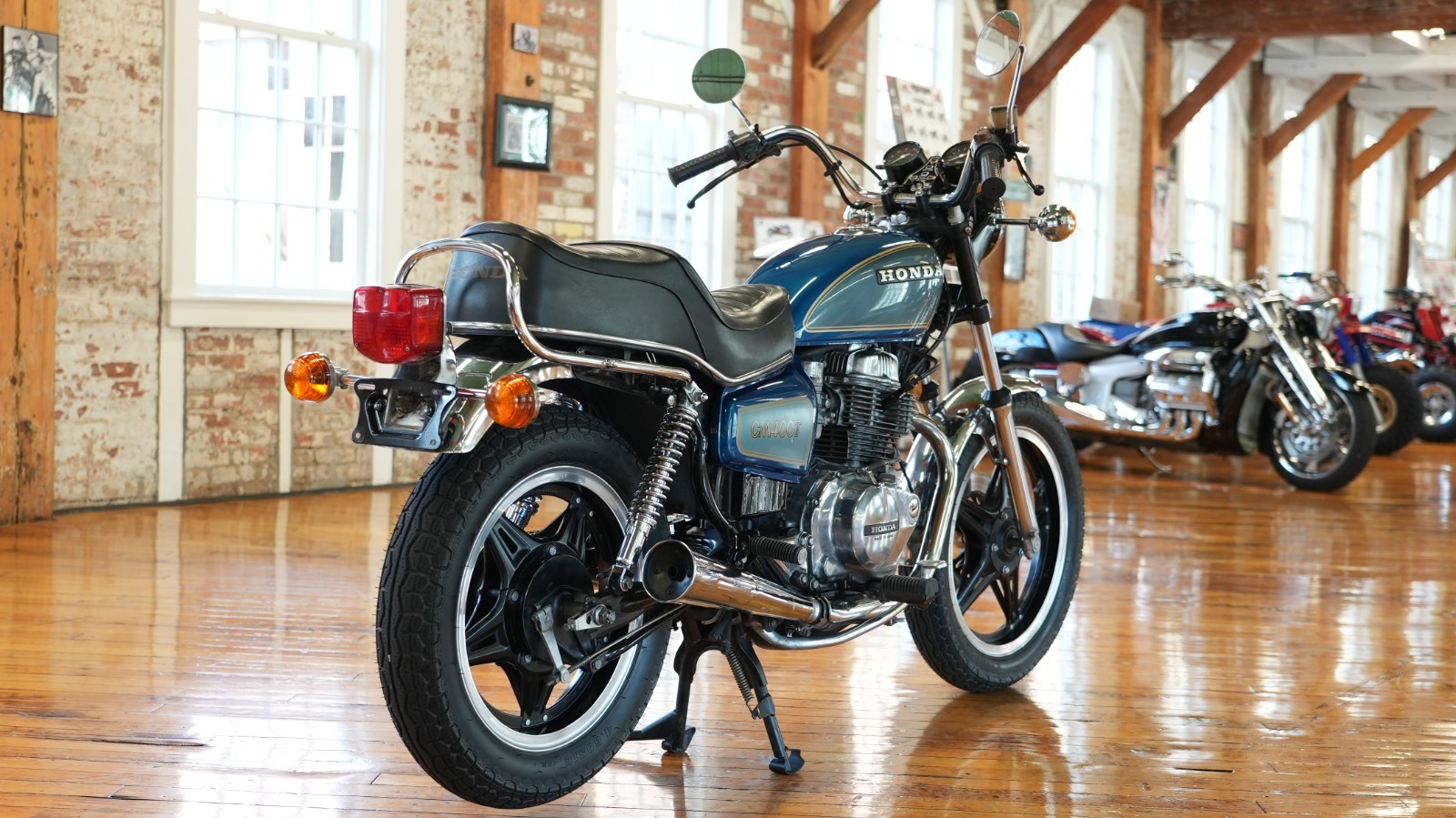 Honda-CM400T-1981-3