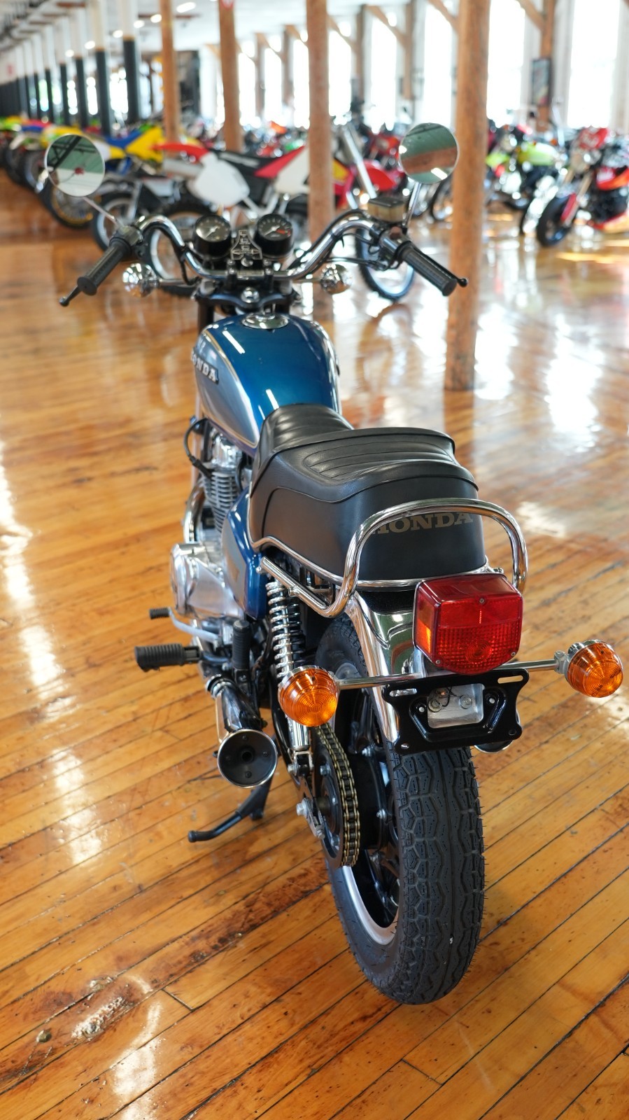 Honda-CM400T-1981-5