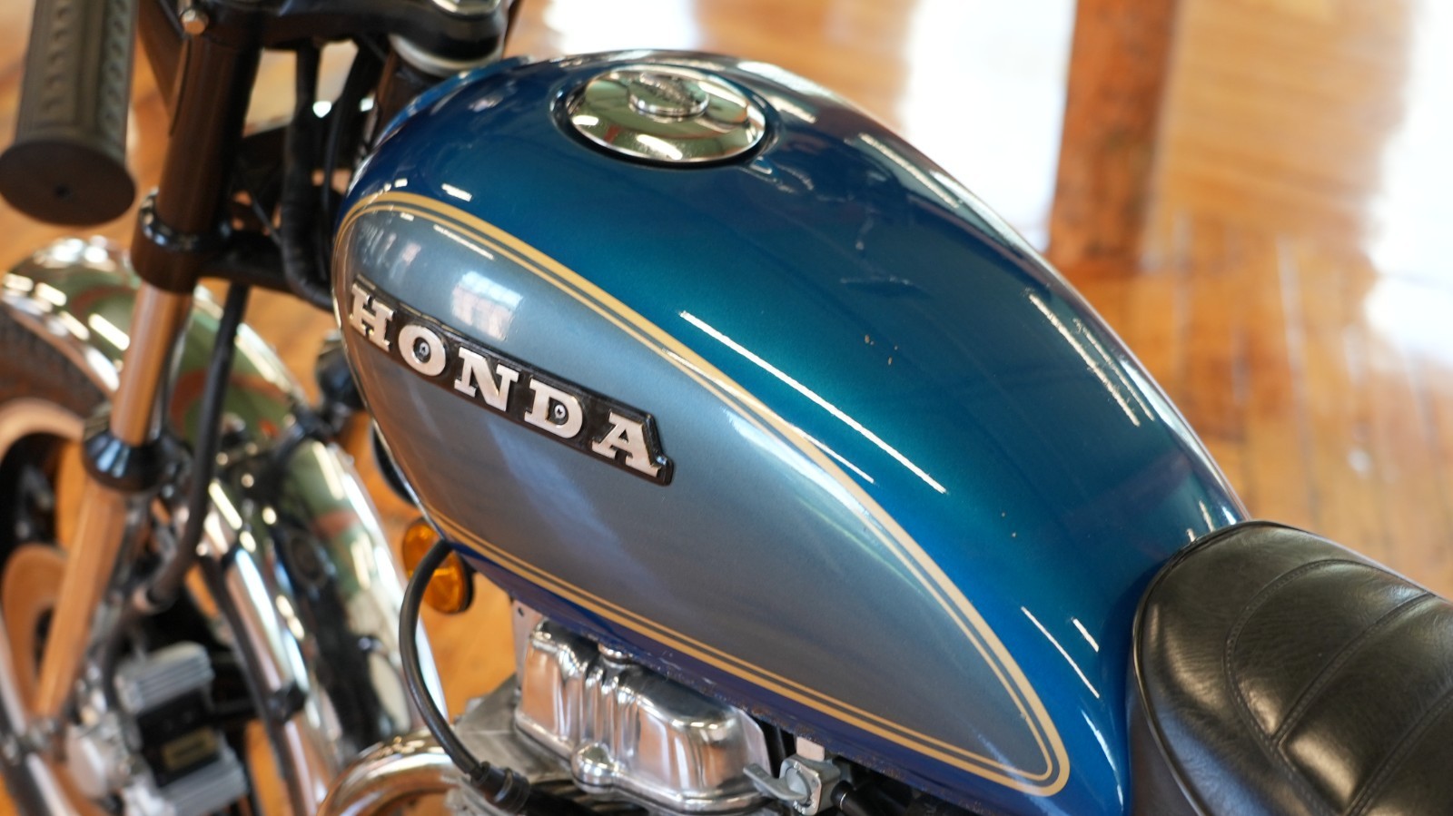 Honda-CM400T-1981-9