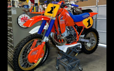 Honda-CR-1986-6
