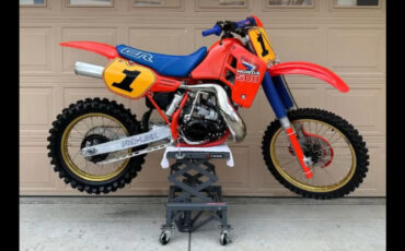 Honda-CR-1986-7
