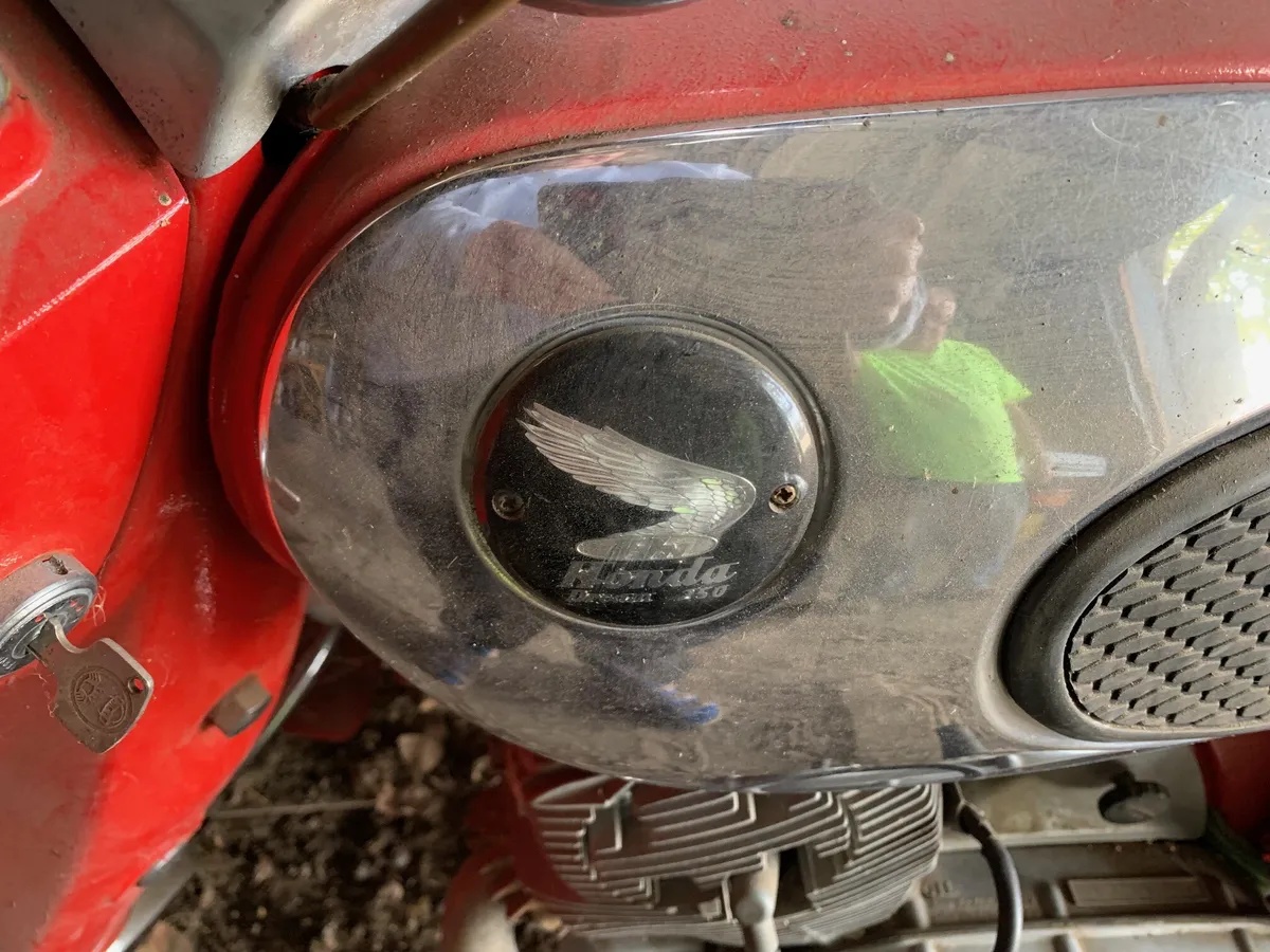 Honda-Ca72-1966-Original-RedRepainted-2