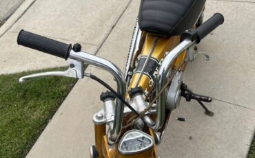 Honda-Ct70-1970-Gold-Black-Seat-4