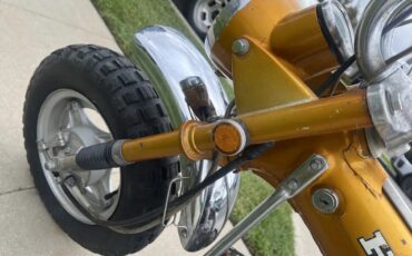 Honda-Ct70-1970-Gold-Black-Seat-7