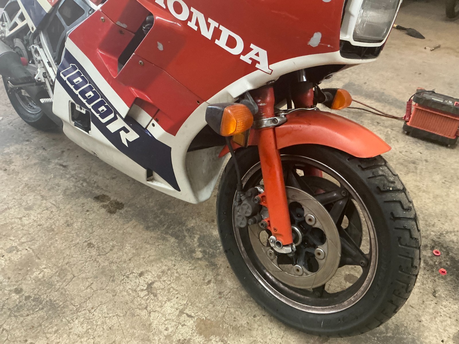 Honda-VF1000R-1985-15