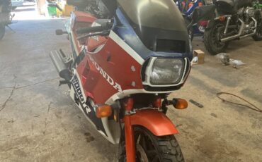 Honda-VF1000R-1985-20