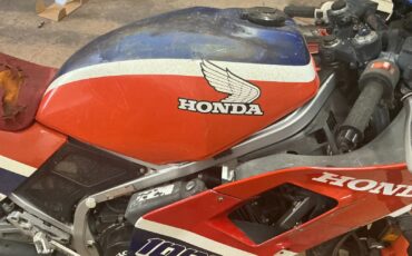 Honda-VF1000R-1985-21