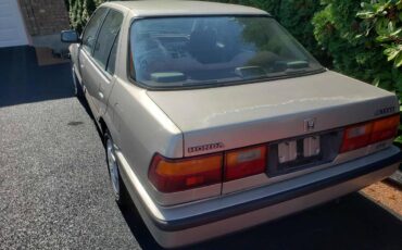 Honda-accord-1989-3