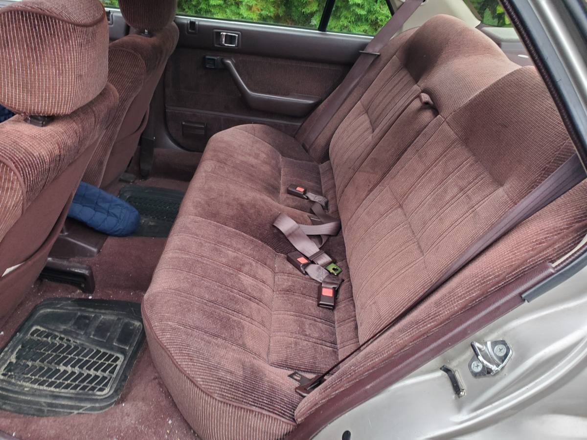 Honda-accord-1989-9