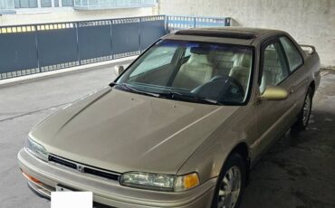 Honda-accord-1993-3