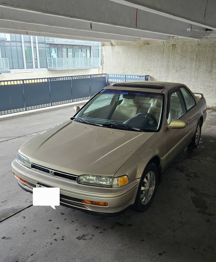 Honda-accord-1993-3