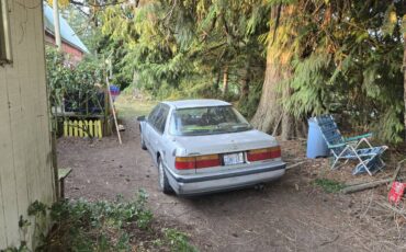 Honda-accord-1993-grey