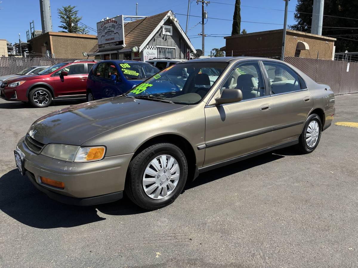 Honda-accord-1994-custom