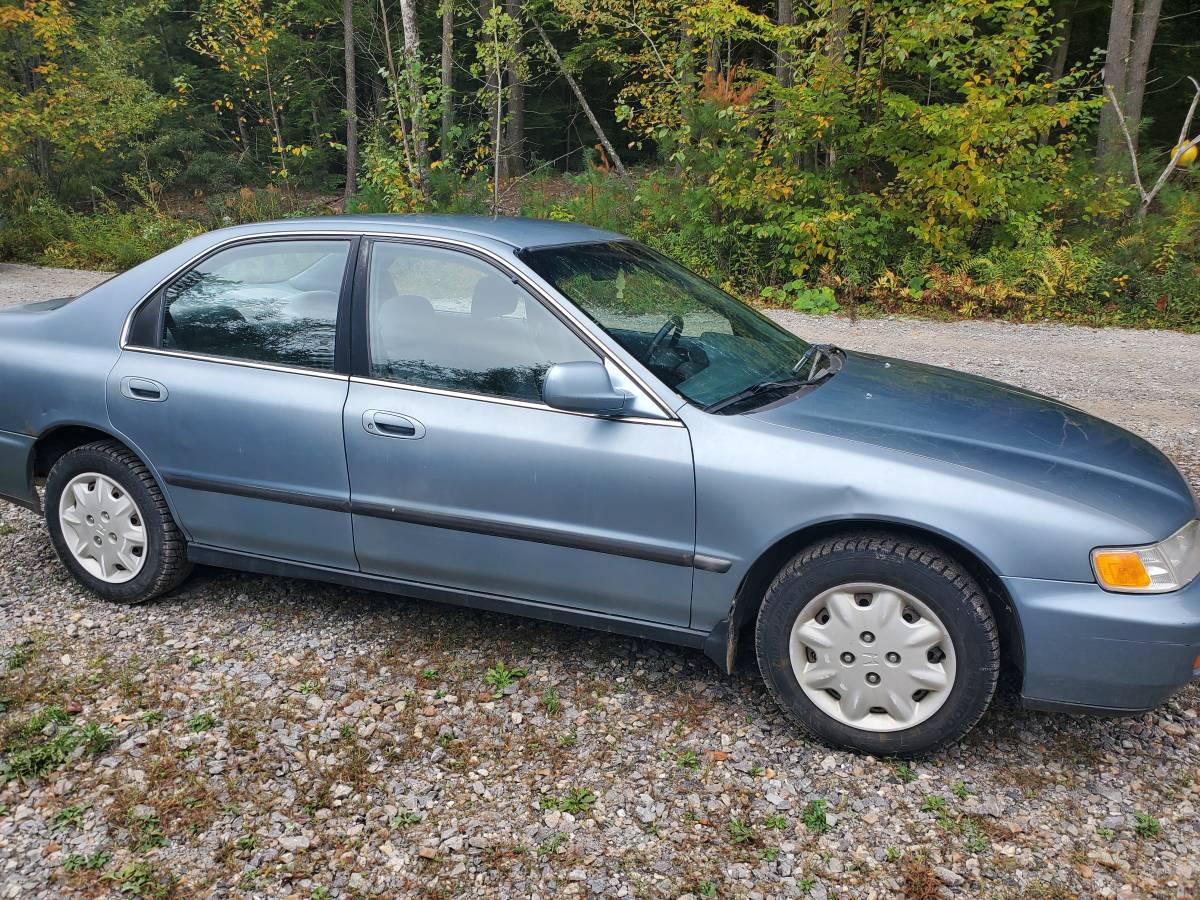 Honda-accord-1996-1