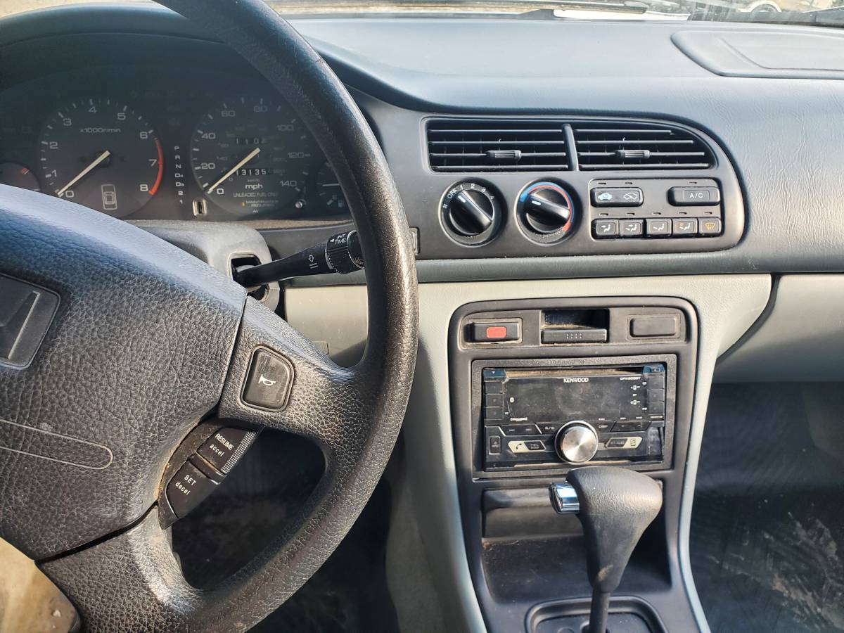 Honda-accord-1996-10