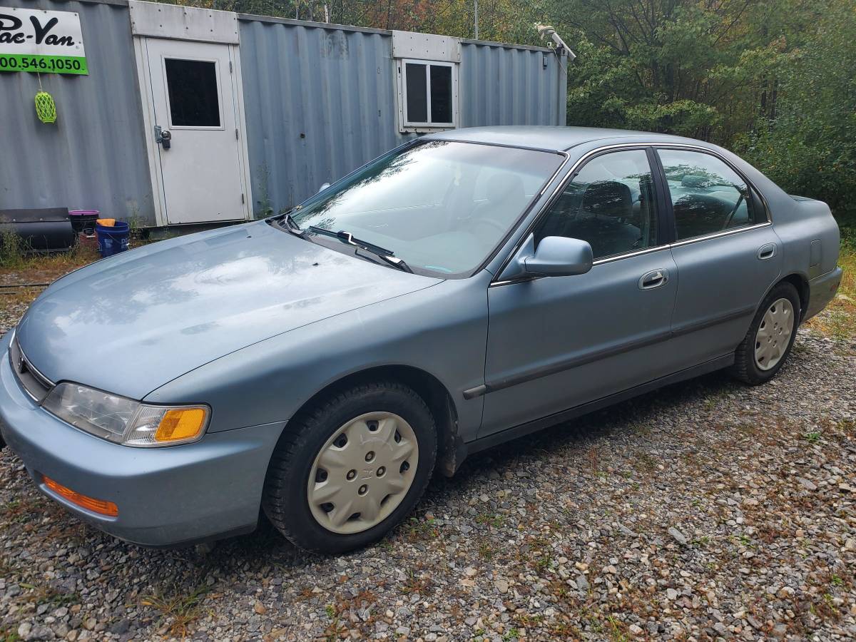Honda-accord-1996-6