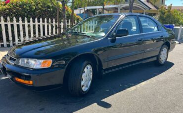 Honda-accord-1996-black-4