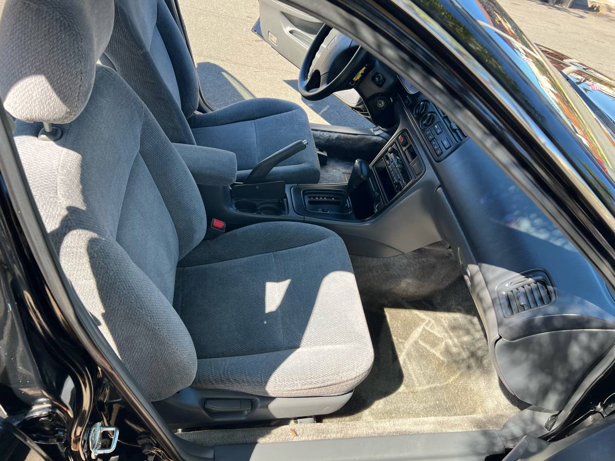 Honda-accord-1996-black-5