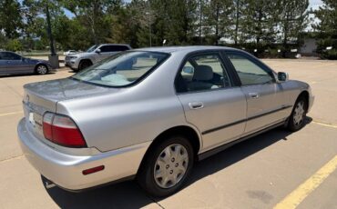 Honda-accord-1996-silver-14