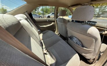 Honda-accord-1996-silver-4