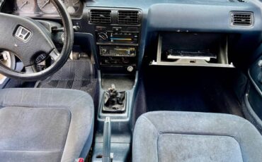 Honda-accord-4-door-sedan-1992-white-1