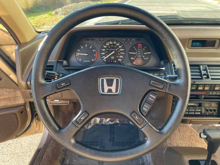 Honda-accord-lx-1989-brown-19
