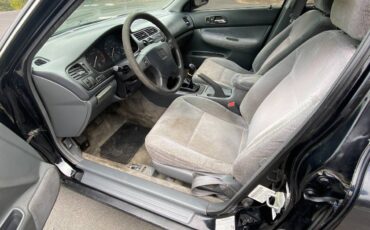 Honda-accord-lx-1996-black-14