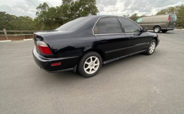 Honda-accord-lx-1996-black-8