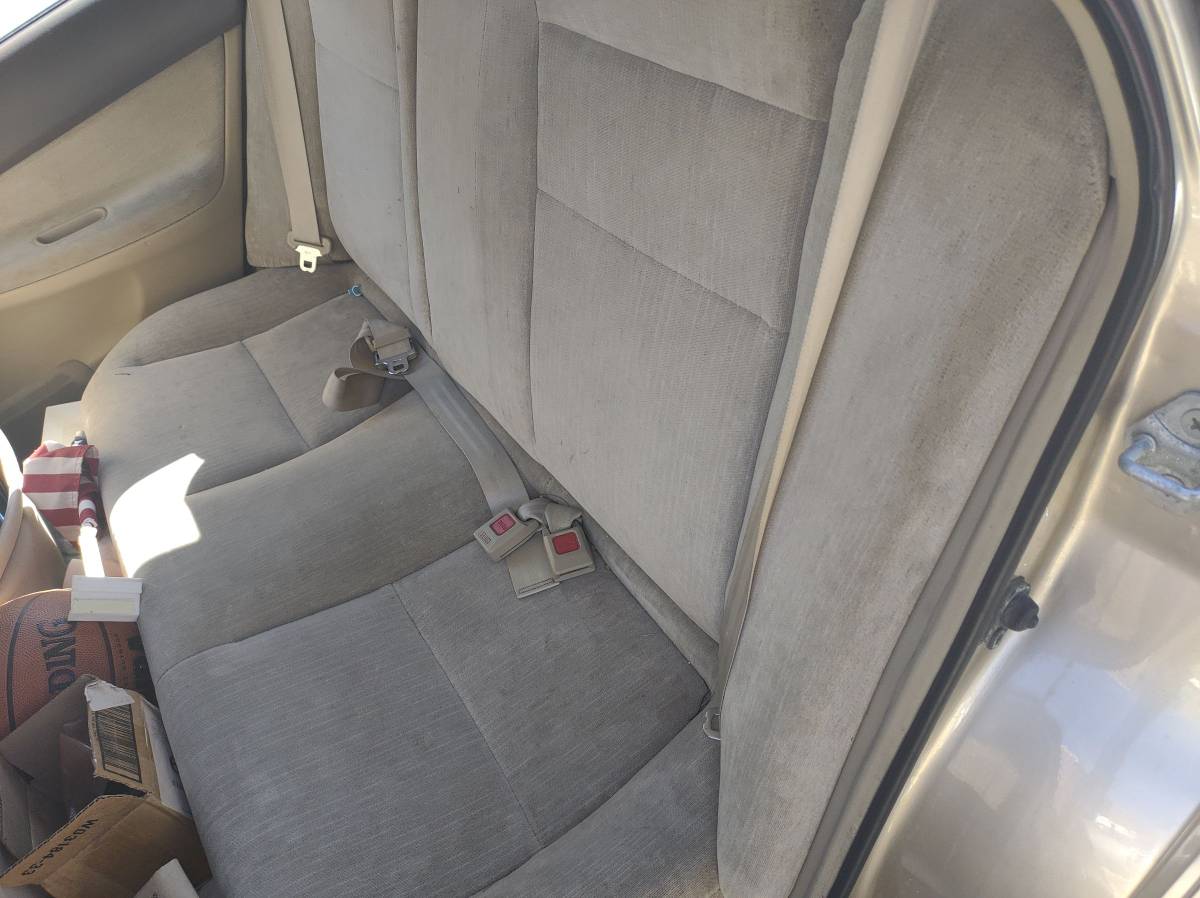 Honda-accord-lx-wagon-1994-brown-3