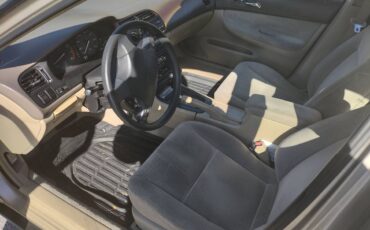 Honda-accord-lx-wagon-1994-brown-9