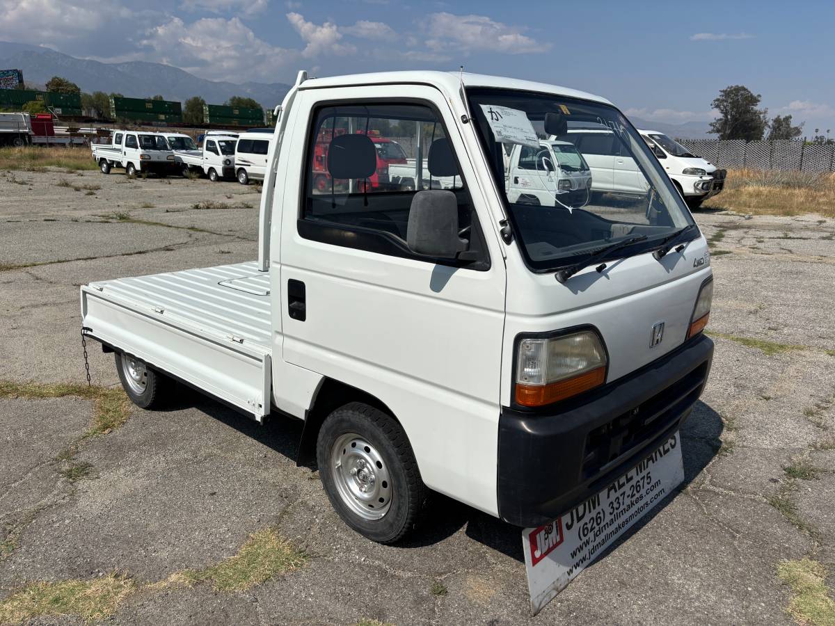 Honda-acty-1995-white-23