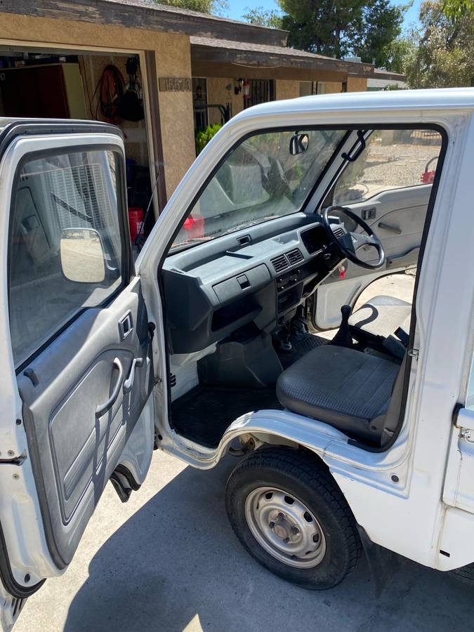 Honda-acty-minitruck-1994-white-7