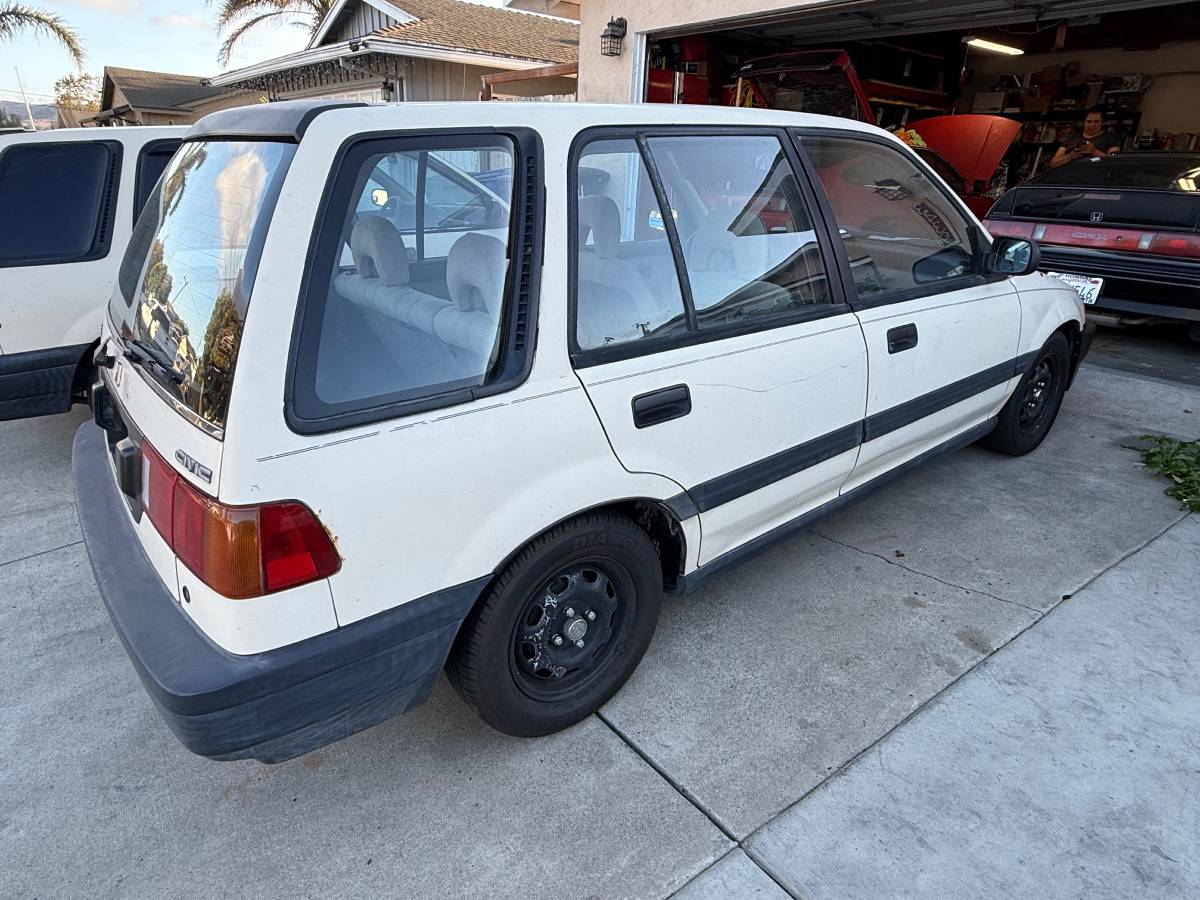 Honda-civic-1988-white-1