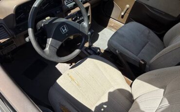 Honda-civic-1988-white-4