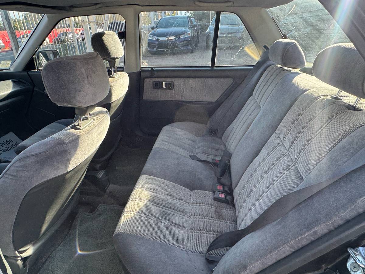 Honda-civic-1990-black-13