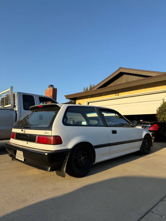 Honda-civic-1991-white