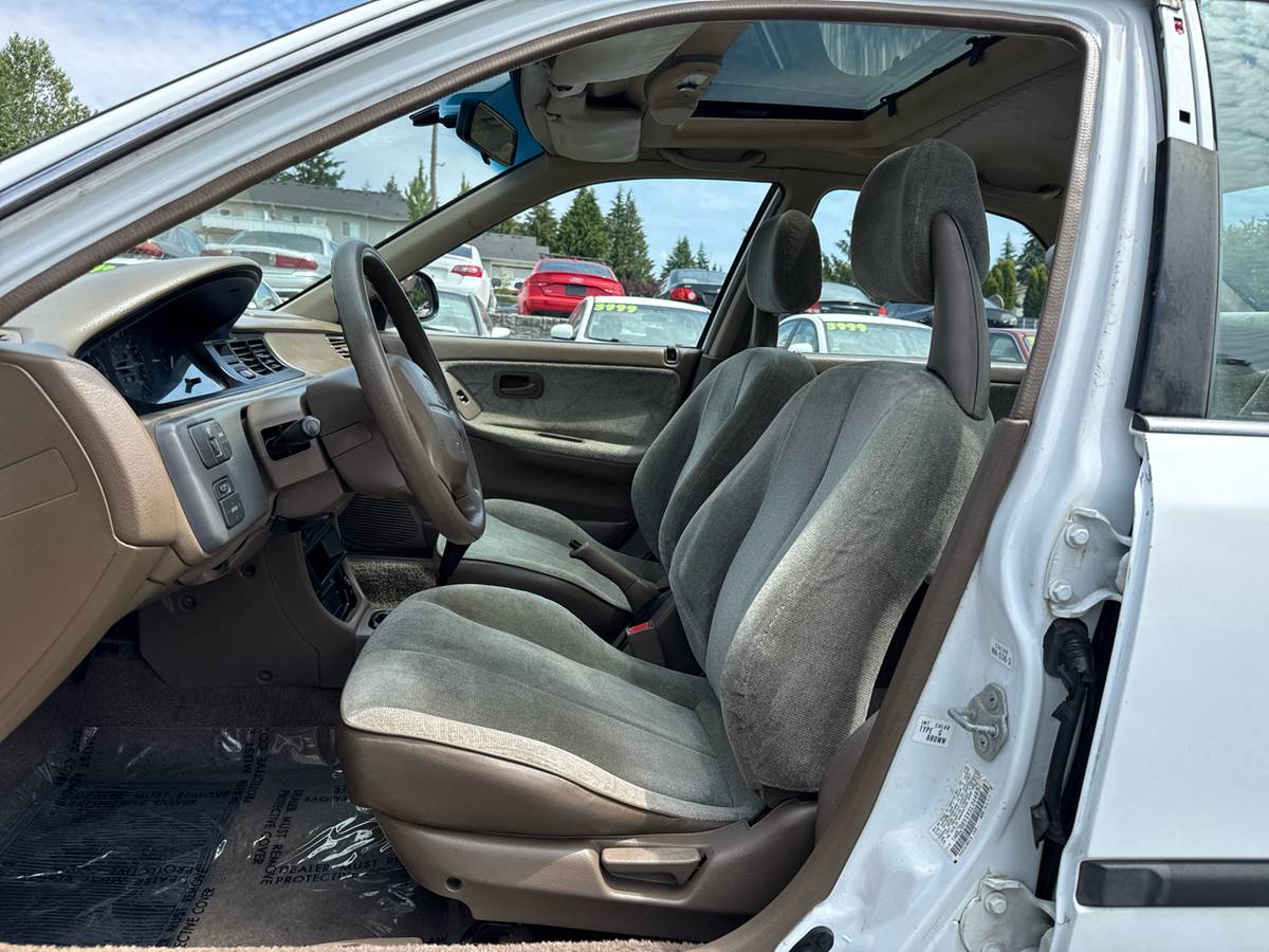 Honda-civic-1995-white-44