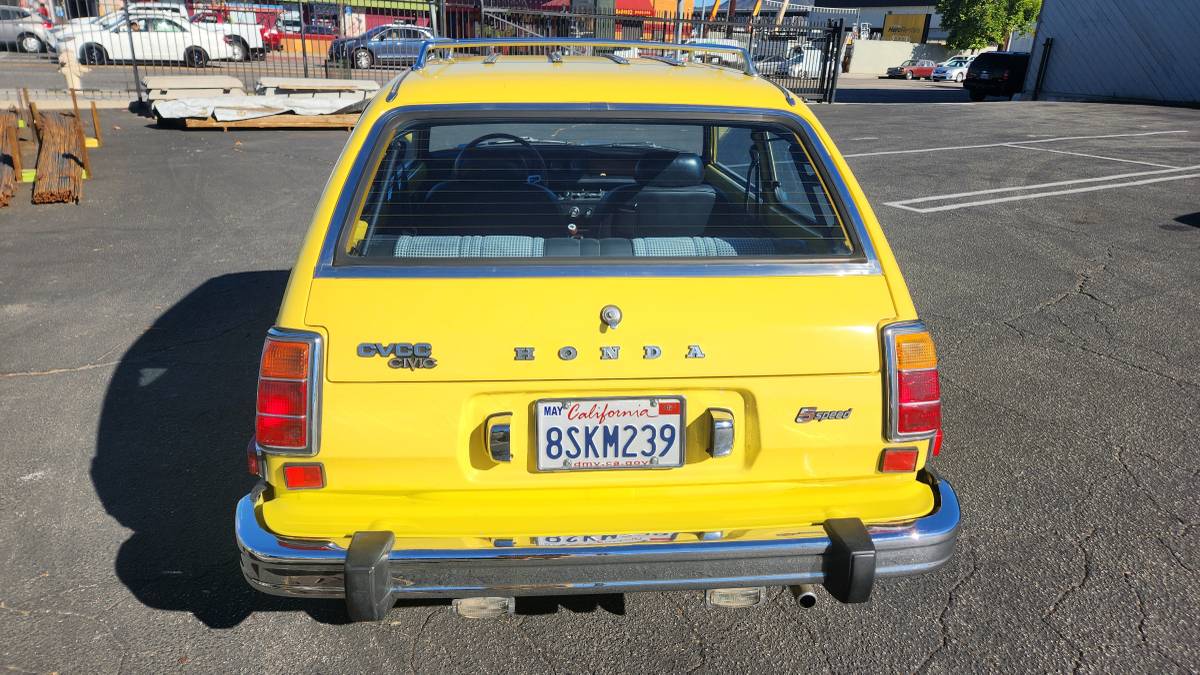 Honda-civic-cvcc-1975-yellow-1