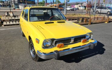 Honda-civic-cvcc-1975-yellow-10
